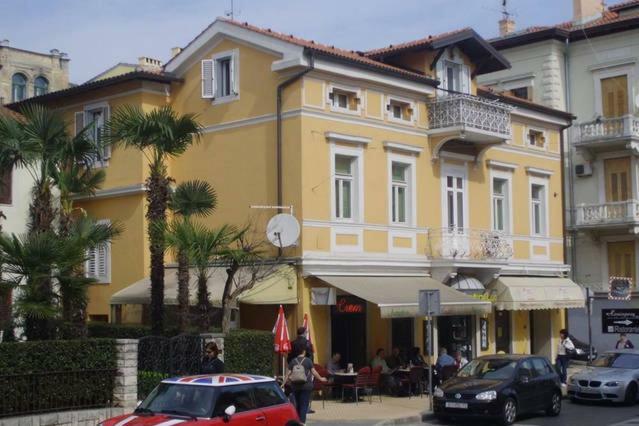 Apartment Center Opatija Exterior foto
